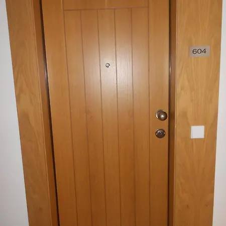 Apartment T0 Da Rocha *