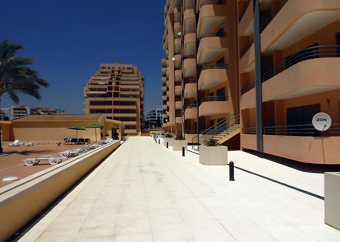 Apartment T0 Da Rocha